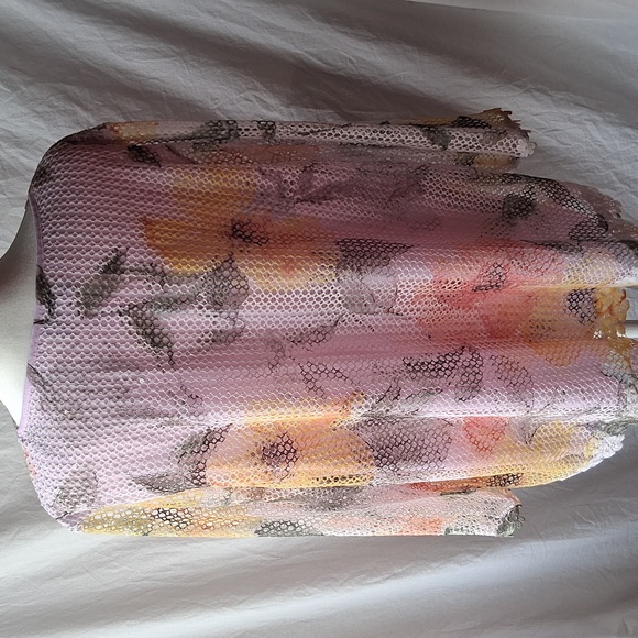 Alfred Dunner Charleston Watercolor Mesh Top 3/4 Sleeve 1X - Picture 8 of 9